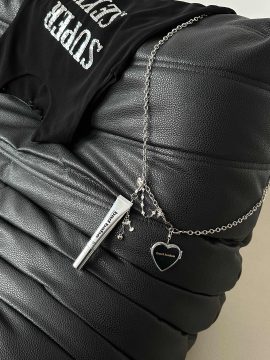 Дзеркальце на ланцюжку